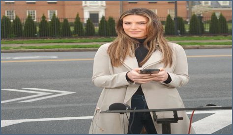 Alexis McAdams: TV Journalist | Has she ever won any award?