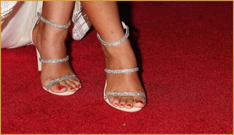 Stephanie West Feet (4 images) Sexy Feets